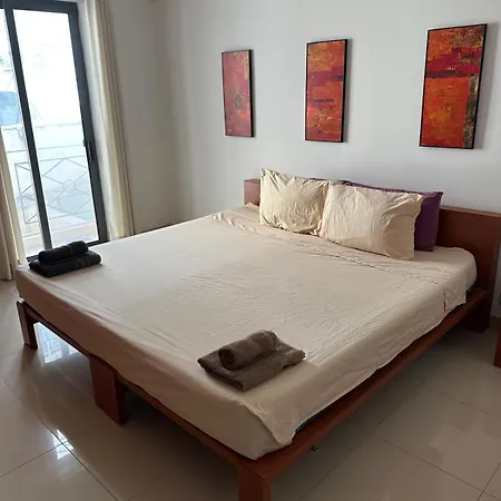 V86 Belmonte Near The Sea