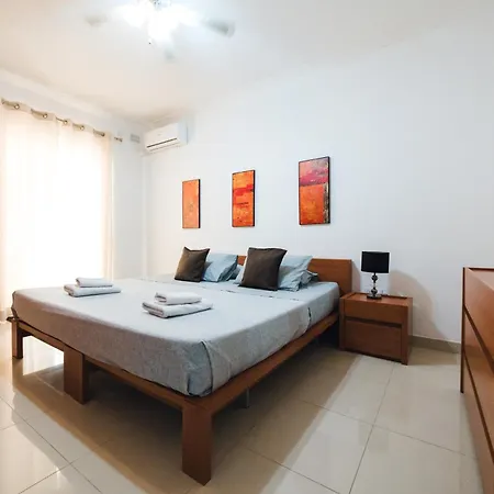 V86 Belmonte Near The Sea Apartment