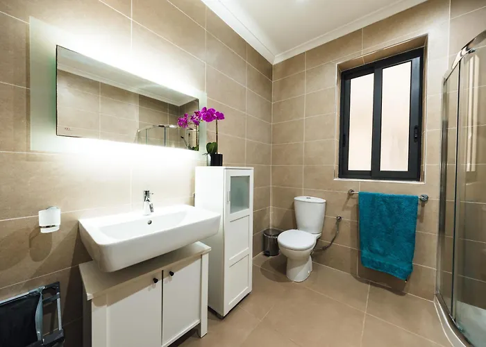 V86 Belmonte Near The Sea 아파트 *