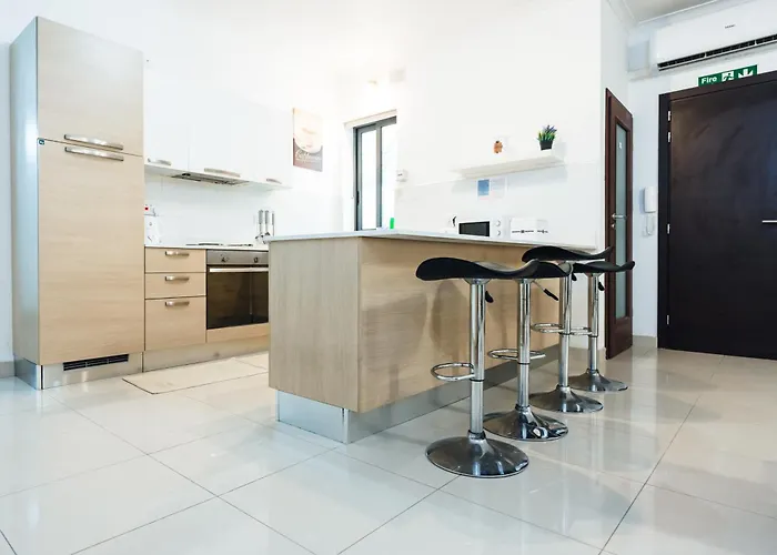 V86 Belmonte Near The Sea